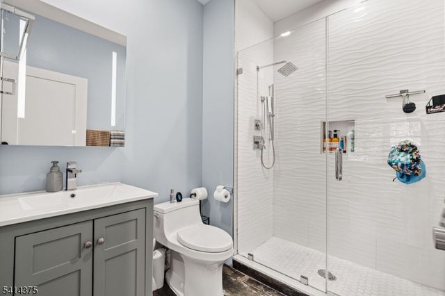 1993 Amwell Rd, Franklin Twp., NJ 08873