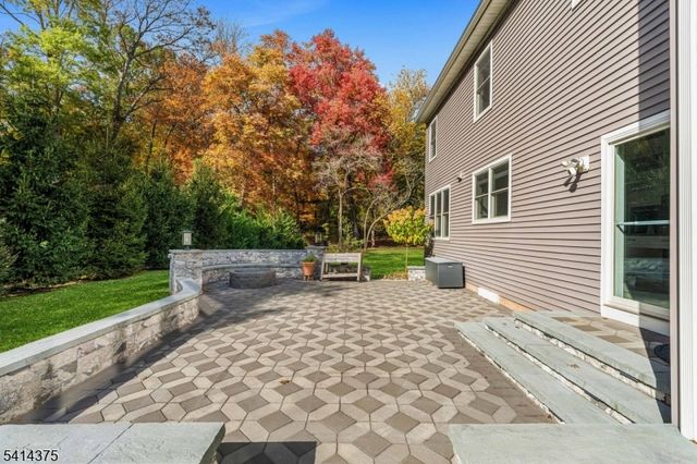 1993 Amwell Rd, Franklin Twp., NJ 08873