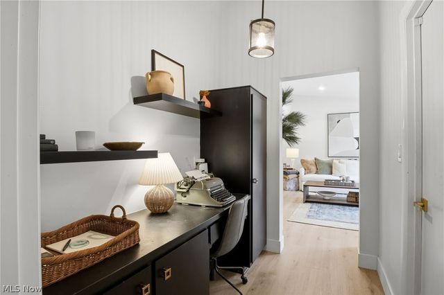 23250 Fairmount Boulevard, Shaker Heights, OH 44122