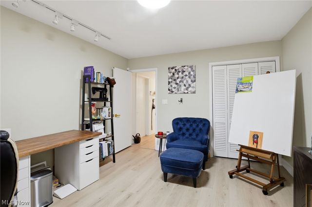 23250 Fairmount Boulevard, Shaker Heights, OH 44122