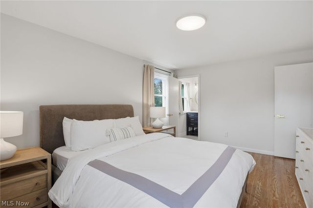 23250 Fairmount Boulevard, Shaker Heights, OH 44122