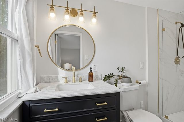 23250 Fairmount Boulevard, Shaker Heights, OH 44122