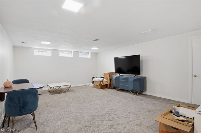 23250 Fairmount Boulevard, Shaker Heights, OH 44122