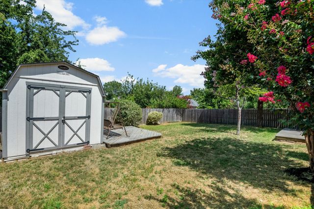 1309 Indian Wells Trail, Midlothian, TX 76065