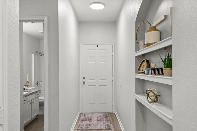 1309 Indian Wells Trail, Midlothian, TX 76065
