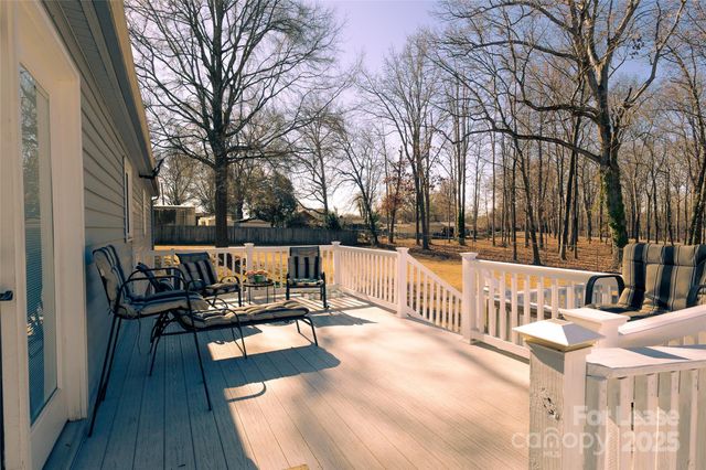 705 Washington Lane, Kannapolis, NC 28083