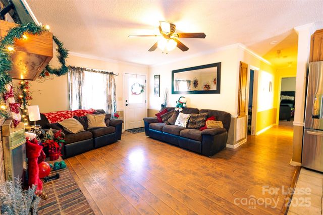 705 Washington Lane, Kannapolis, NC 28083