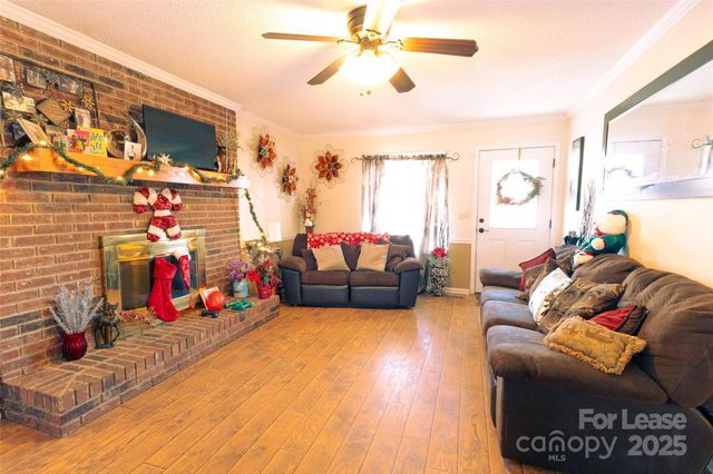 705 Washington Lane, Kannapolis, NC 28083