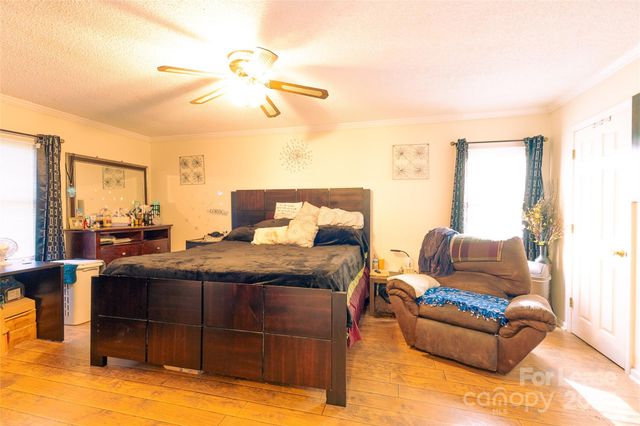 705 Washington Lane, Kannapolis, NC 28083