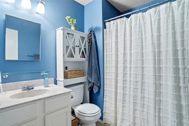 2208 Maple Drive, Little Elm, TX 75068