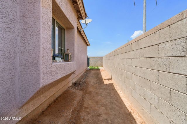 4916 W HARWELL Road, Laveen, AZ 85339