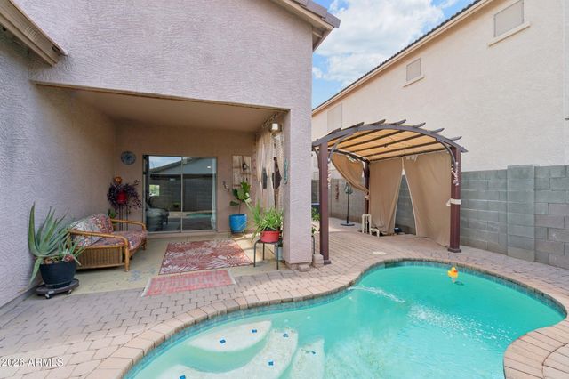 4916 W HARWELL Road, Laveen, AZ 85339