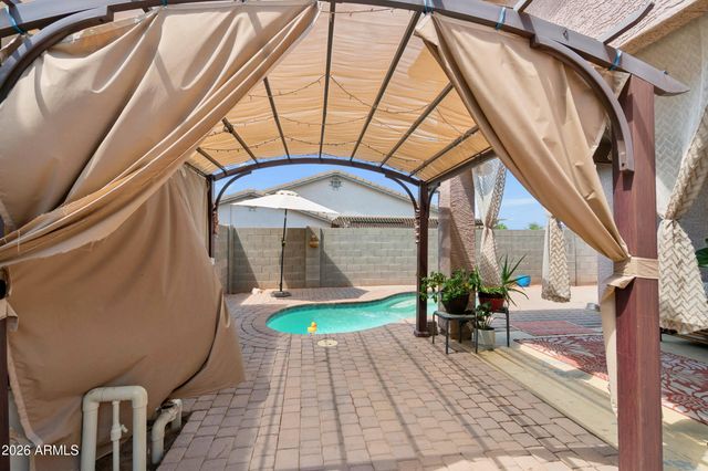4916 W HARWELL Road, Laveen, AZ 85339