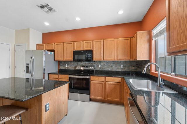 4916 W HARWELL Road, Laveen, AZ 85339