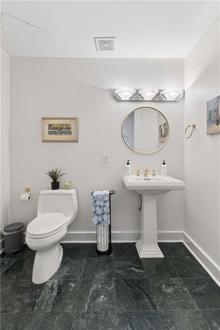 700 Park Regency Place NE 1607, Atlanta, GA 30326