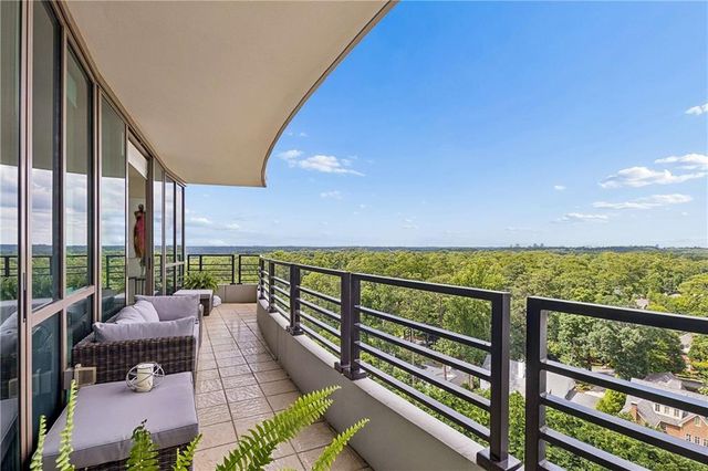 700 Park Regency Place NE 1607, Atlanta, GA 30326