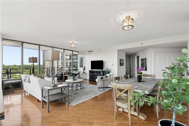 700 Park Regency Place NE 1607, Atlanta, GA 30326