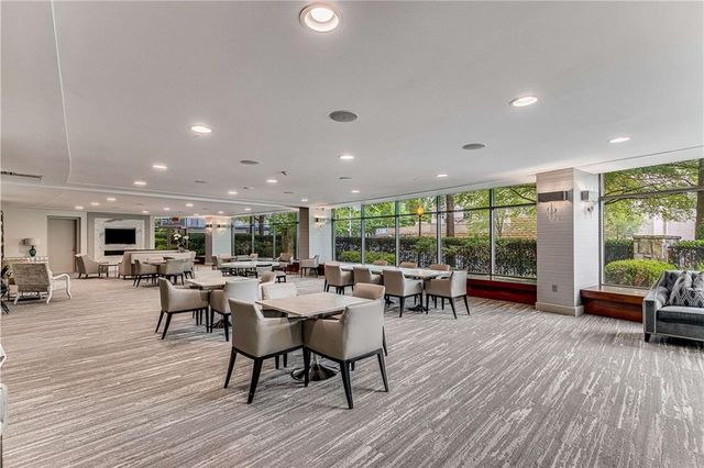 700 Park Regency Place NE 1607, Atlanta, GA 30326