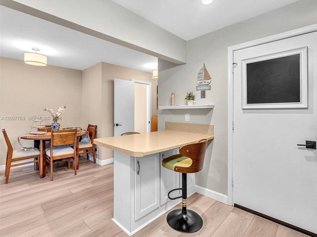 1958 E Discovery Circle E, Deerfield Beach, FL 33442