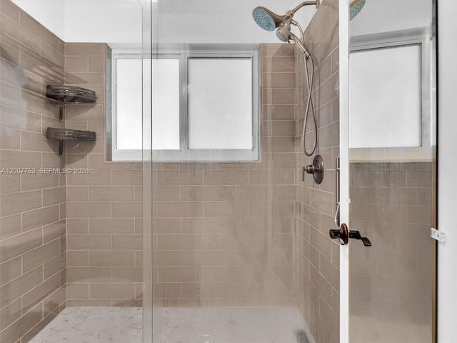 1958 E Discovery Circle E, Deerfield Beach, FL 33442