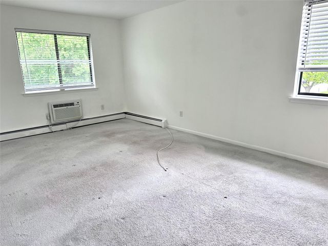 3 LOUDON Drive 6, Fishkill, NY 12524