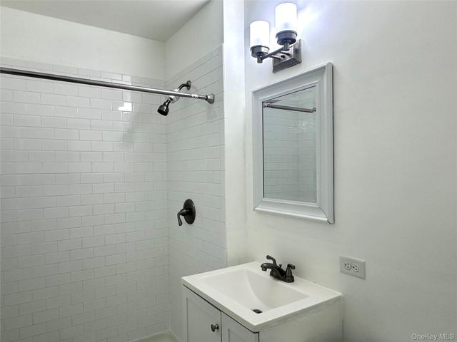 3 LOUDON Drive 6, Fishkill, NY 12524