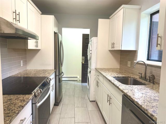 3 LOUDON Drive 6, Fishkill, NY 12524