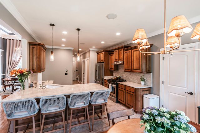 112 Turning Leaf Way, Hendersonville, TN 37075