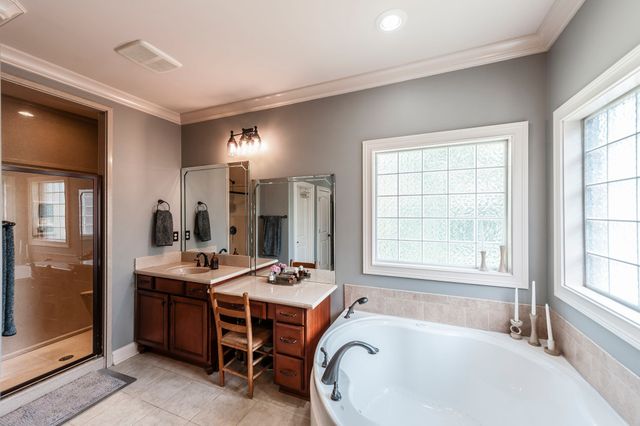 112 Turning Leaf Way, Hendersonville, TN 37075