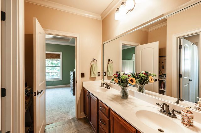 112 Turning Leaf Way, Hendersonville, TN 37075