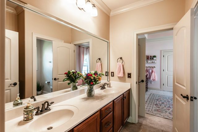 112 Turning Leaf Way, Hendersonville, TN 37075