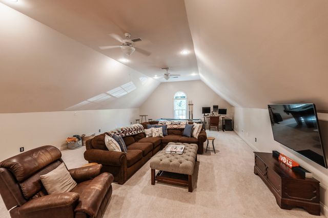 112 Turning Leaf Way, Hendersonville, TN 37075