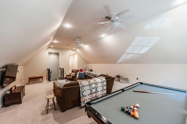 112 Turning Leaf Way, Hendersonville, TN 37075
