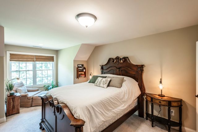 112 Turning Leaf Way, Hendersonville, TN 37075