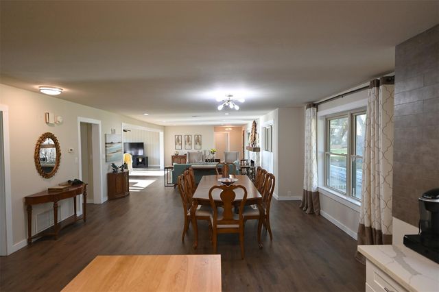 1013 Quail Lane, Eagle Lake, TX 77434