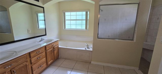 15209 SW 46 CIRCLE, Ocala, FL 34473