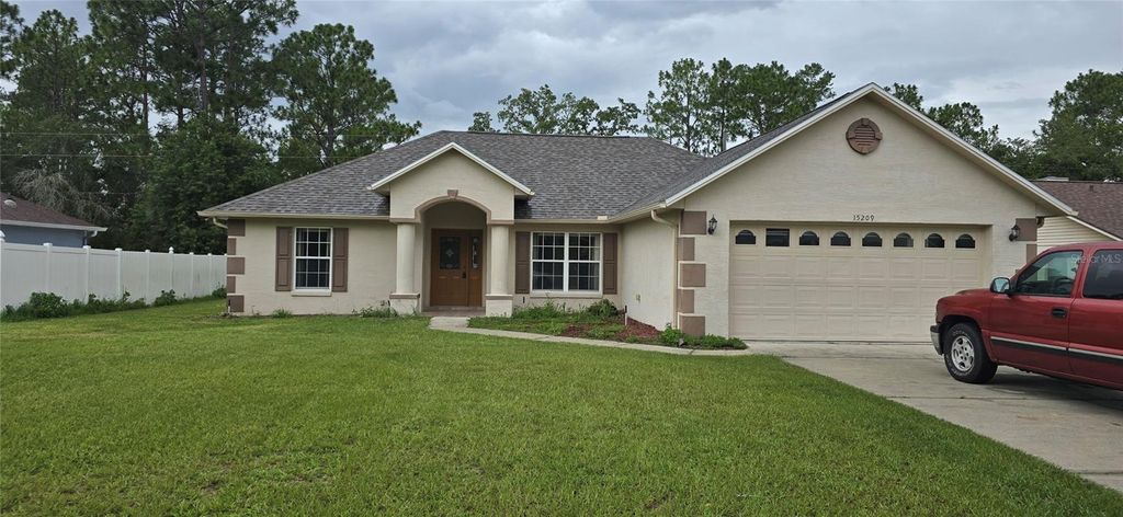 15209 SW 46 CIRCLE, Ocala, FL 34473