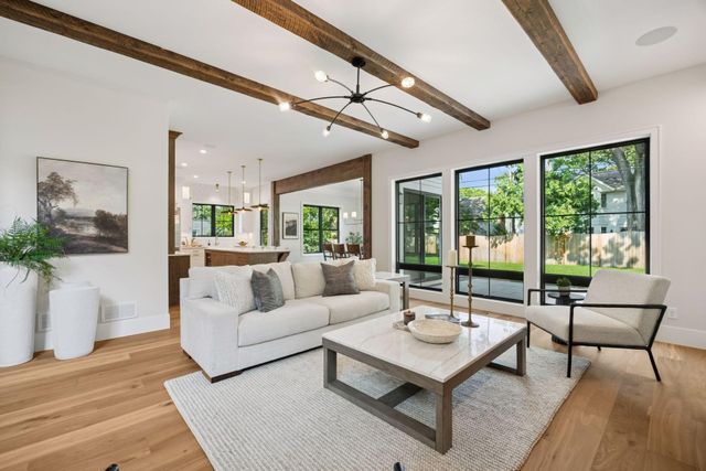 5341 Kellogg Avenue, Edina, MN 55424