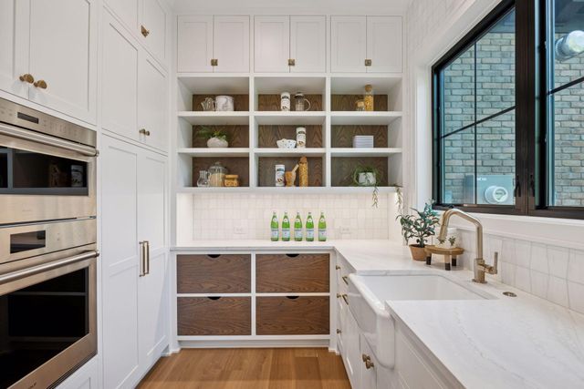 5341 Kellogg Avenue, Edina, MN 55424