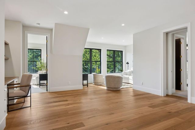 5341 Kellogg Avenue, Edina, MN 55424