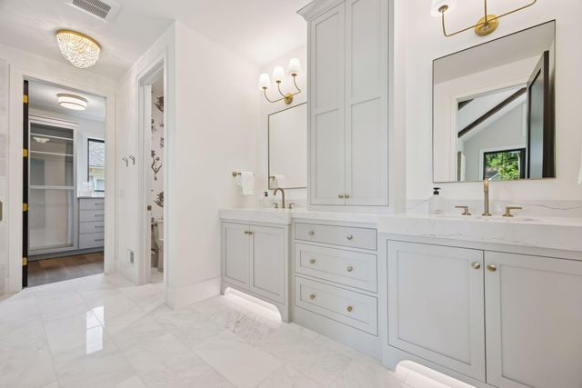 5341 Kellogg Avenue, Edina, MN 55424