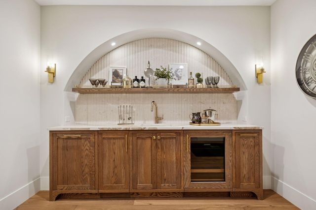 5341 Kellogg Avenue, Edina, MN 55424