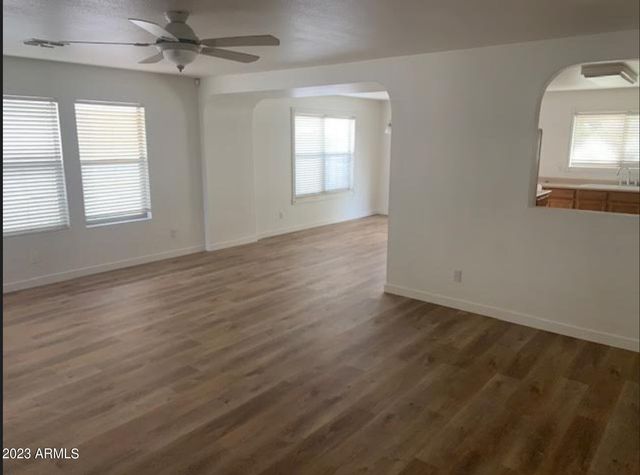 10559 W VIA MONTOYA Drive, Peoria, AZ 85383