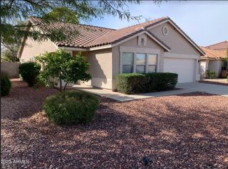 10559 W VIA MONTOYA Drive, Peoria, AZ 85383
