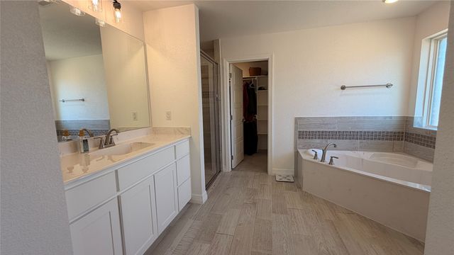 848 Agile Street, Hewitt, TX 76643