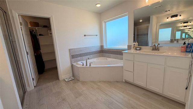 848 Agile Street, Hewitt, TX 76643