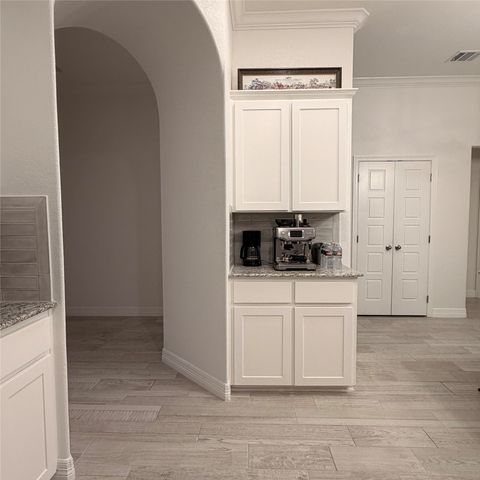 848 Agile Street, Hewitt, TX 76643