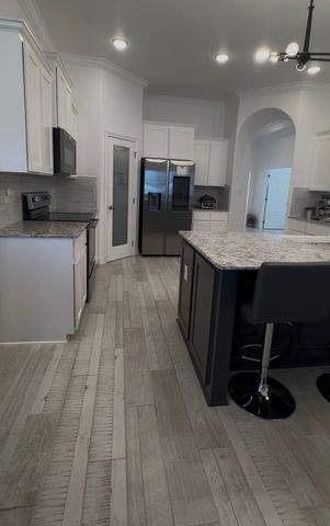 848 Agile Street, Hewitt, TX 76643