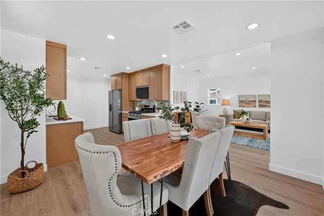 3005 Cedar, Long Beach, CA 90806
