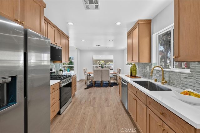3005 Cedar, Long Beach, CA 90806